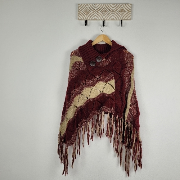 Vintage chunky knit fringe pancho - Picture 5 of 5